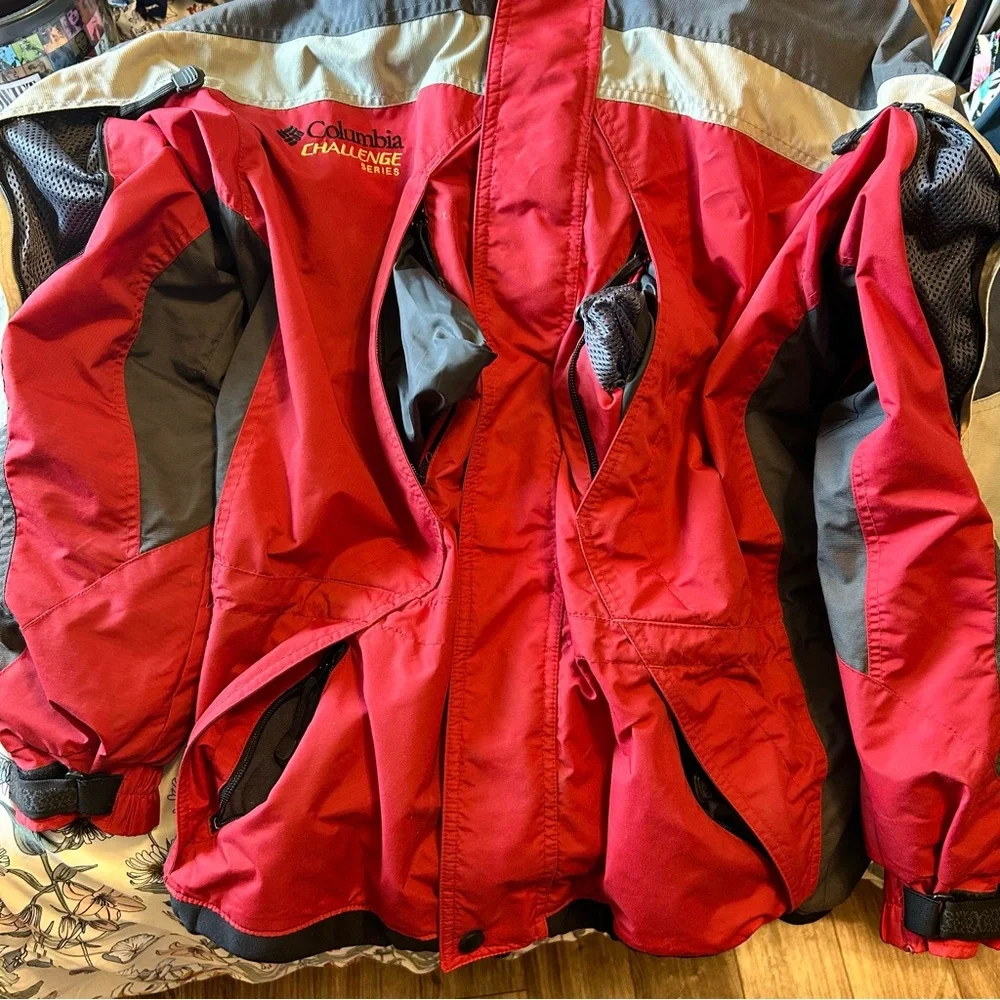 Columbia Men’s Challenge Series Red and Grey Coat with Removable Fleece Jacket